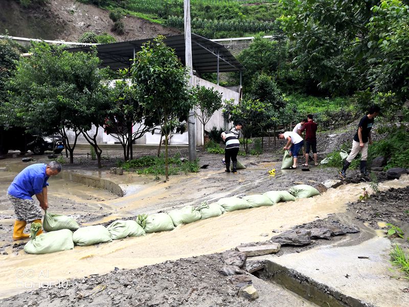 北川項目助力地方抗洪救災(zāi).jpg